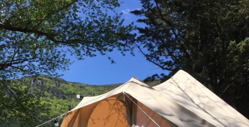 La tente « Poz », la tribale